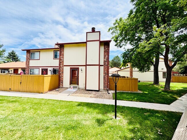 Building Photo - 1946 W 102nd Ave Rental