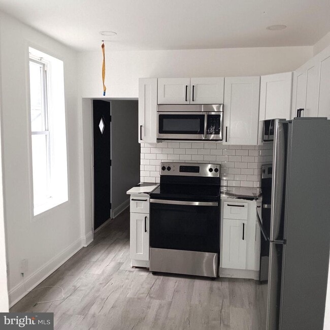 Photo - 3353 N 2nd St