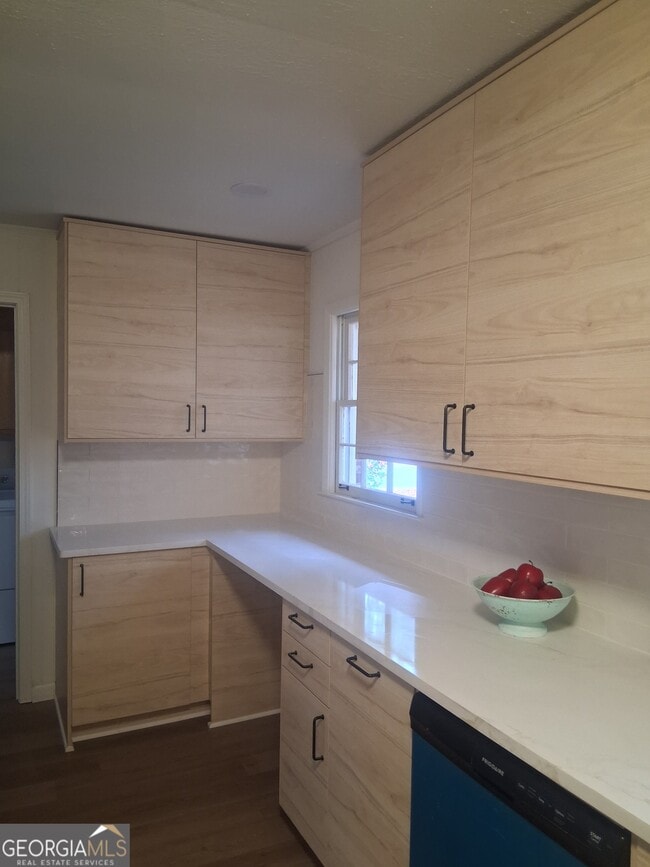 Photo - 3425 New MacLand Rd