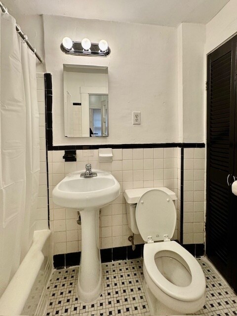 Photo - 64A Phillips St