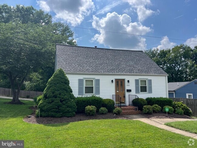 Building Photo - 5626 Tremont Dr Rental