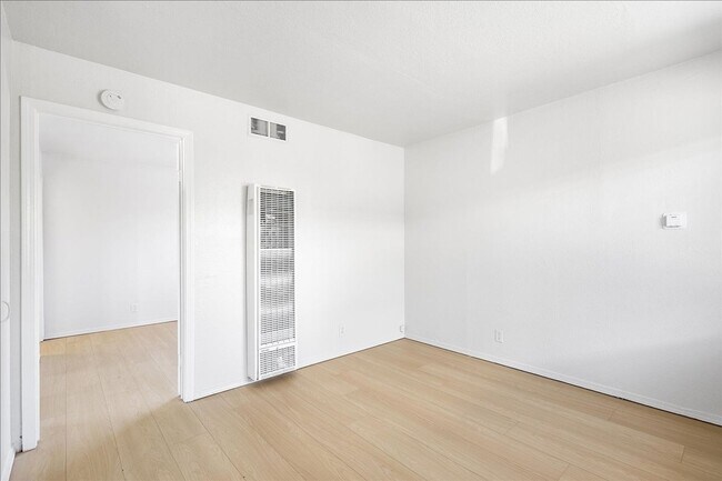 Photo - 1843-1847 E 25th St Unit 1847 E. 25th St. #8