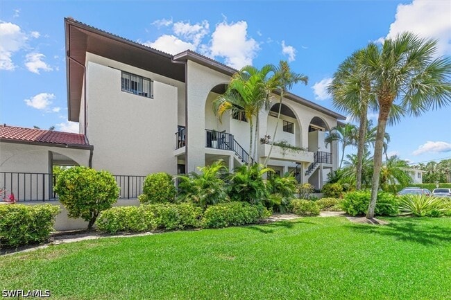 Photo - 1400 Blue Point Ave Unidad 104