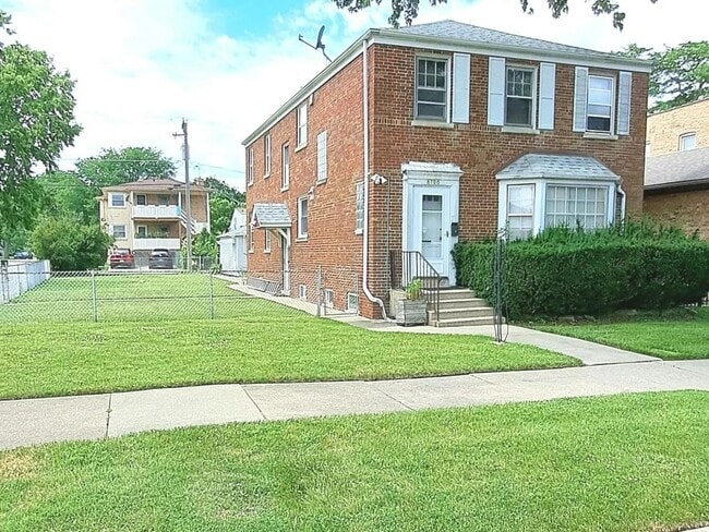 Photo - 8700 Trumbull Ave Condo Unit 2