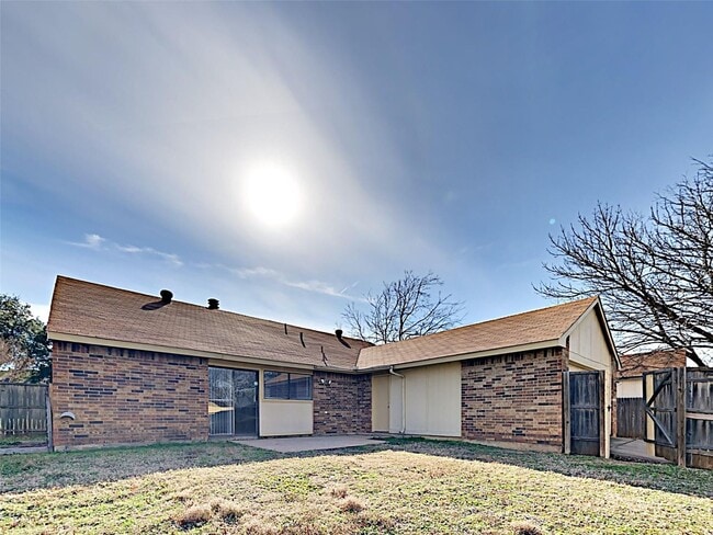 Photo - Fantastic home in Flower Mound ready for move-in April 10th!