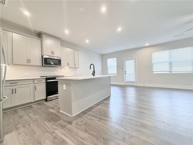 Photo - 4395 Declan Dr