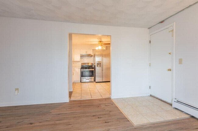 Photo - 10 Josephine St