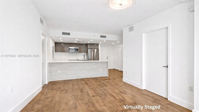Photo - 13800 Highland Dr Unit 202