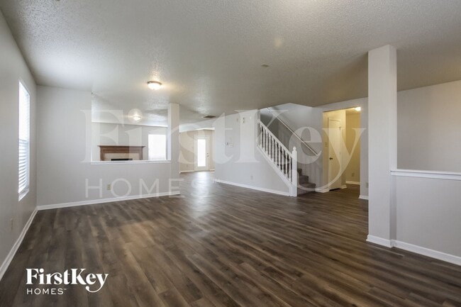 Photo - 1410 Fortner Dr