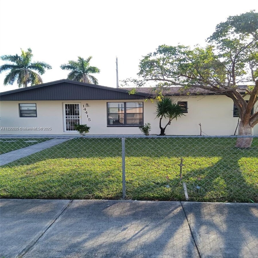 Photo - 14415 SW 107th Ct House