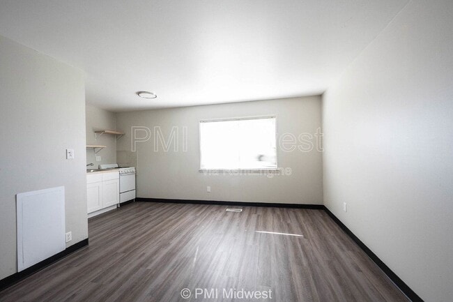 Photo - 4985 N Franklin Rd Unidad Apt 42