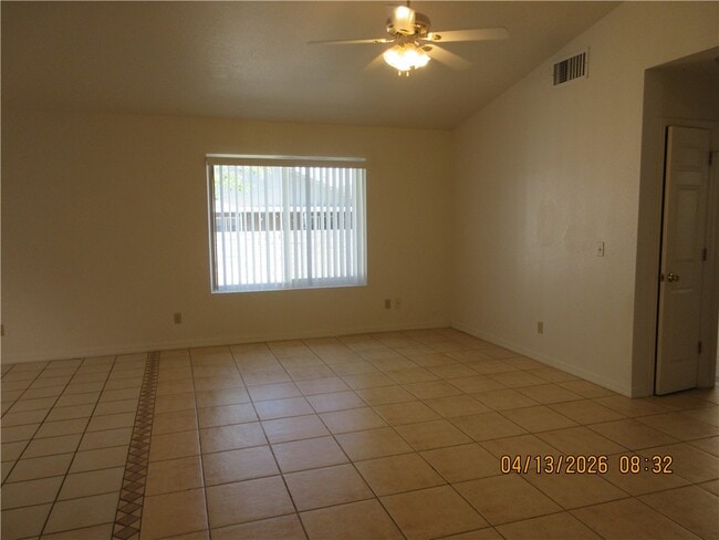 Photo - 1833 Atlantic Ave