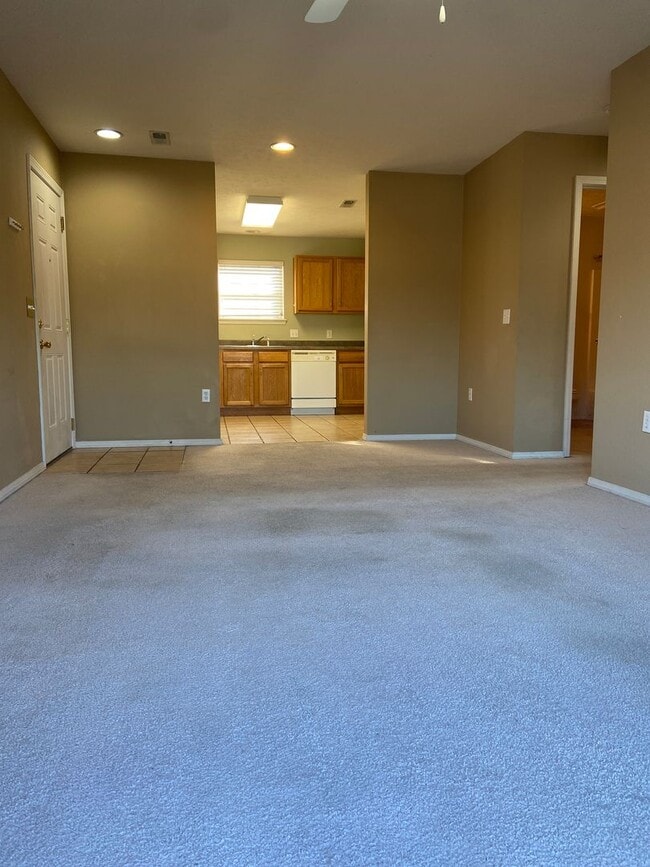 Photo - Condominium in Academy Commons