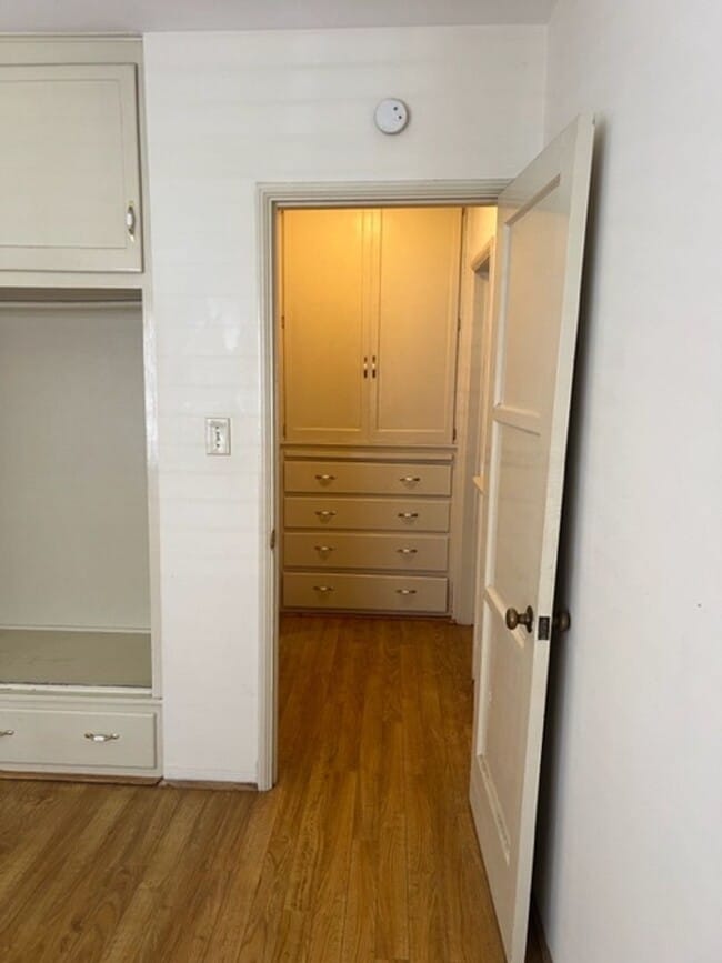 Photo - 629- Apartment Unit #3