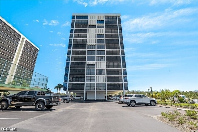 Photo - 26235 Hickory Blvd Unit 7B