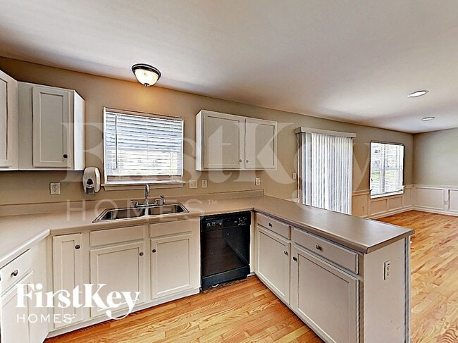 Photo - 227 Spring Borough Dr