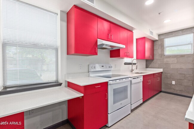 Photo - 129 N 11th Ave Unidad Apt 1B