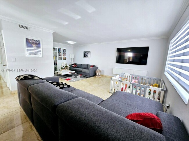 Photo - 13217 SW 9th Ln