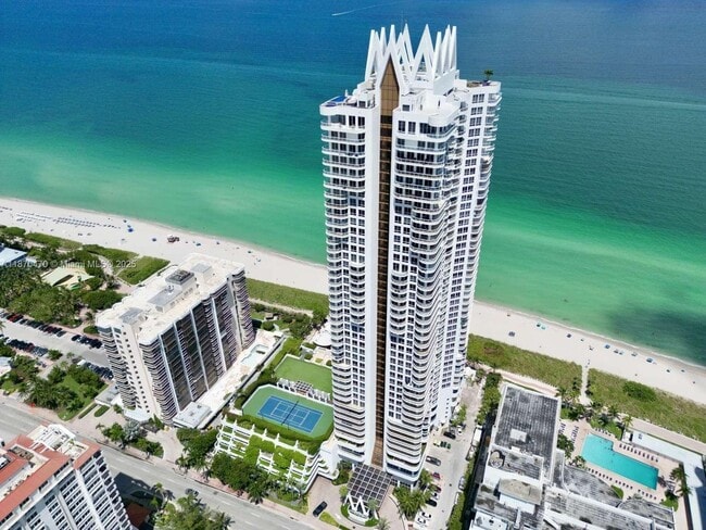 Building Photo - 6365 Collins Ave Unit 3811 Rental