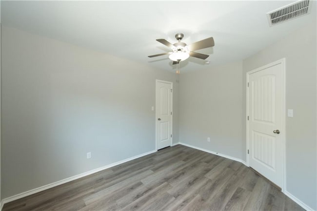 Photo - 19005 Mangan Way