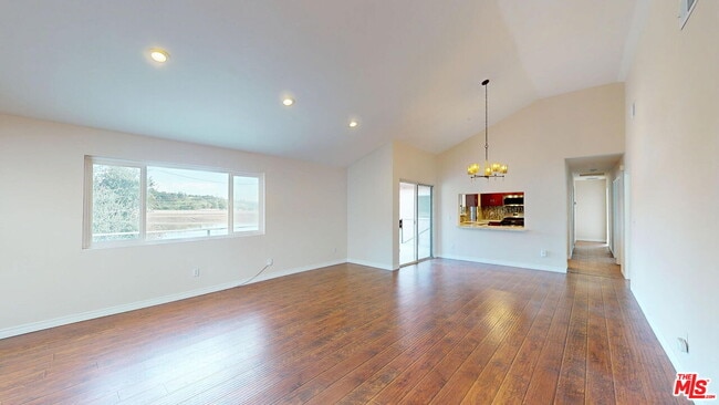 Photo - 2629 Meguiar Dr