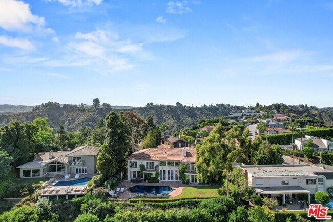 Photo - 10814 Savona Rd