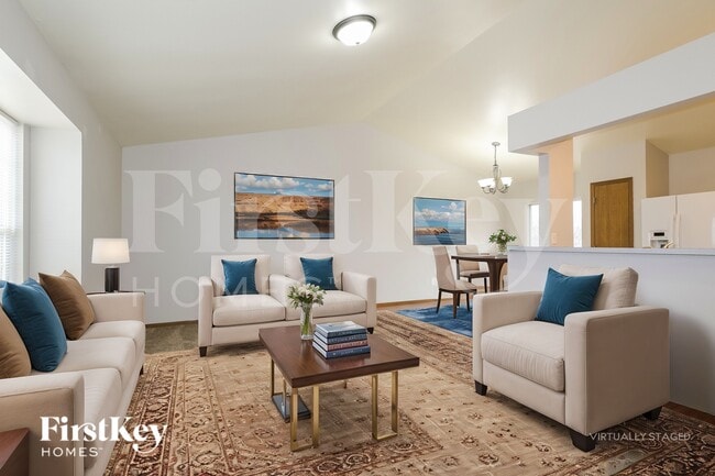 Photo - 710 Tobermory Ct