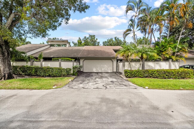 Photo - 13324 Bedford Mews Ct