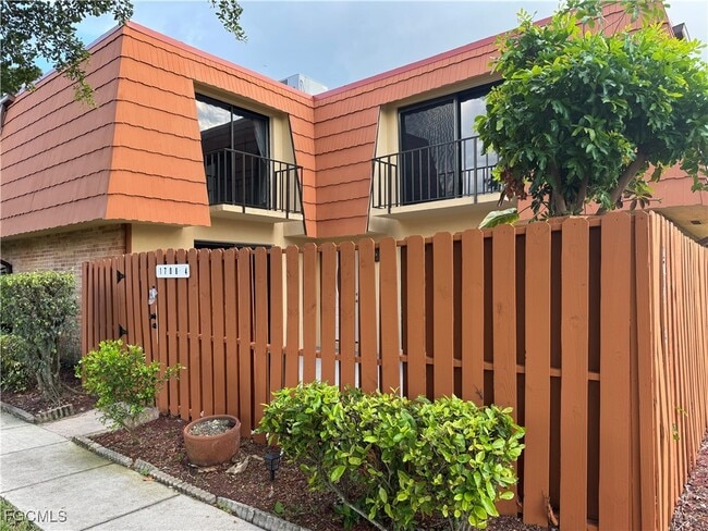 Building Photo - 1708 Park Meadows Dr