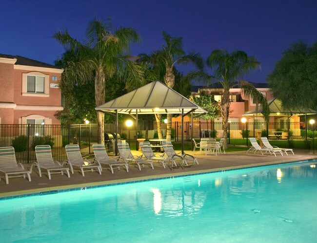 Pool/Cabana - Club Cancun