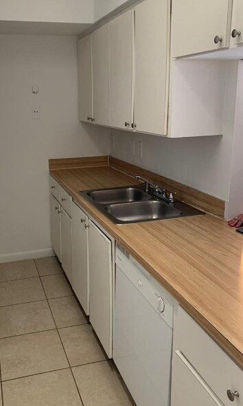 Photo - 18322 NW 68th Ave