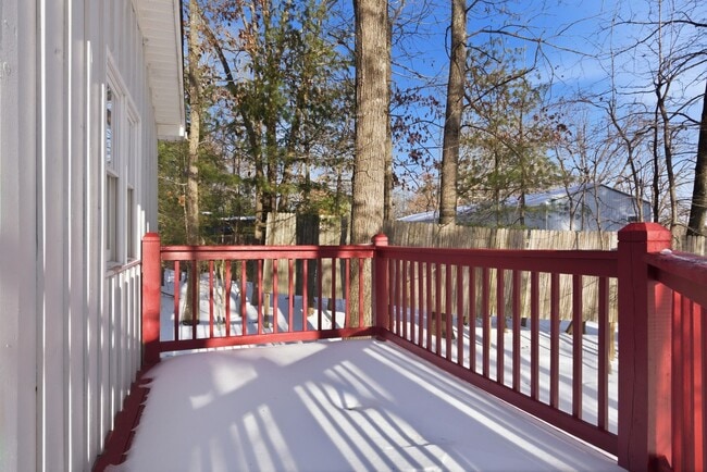 Photo - 1 bed/1 bath. Pet Friendly Travel Nurse