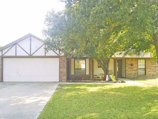 Building Photo - Great 3 Bdrm 2 Bath Home in Corinth Tx
