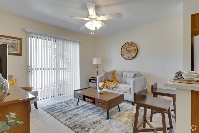 Elmwood Senior Living Chandler, AZ2BR, 2BA - 1,036SF - Elmwood 55+ All Inclusive Senior Living