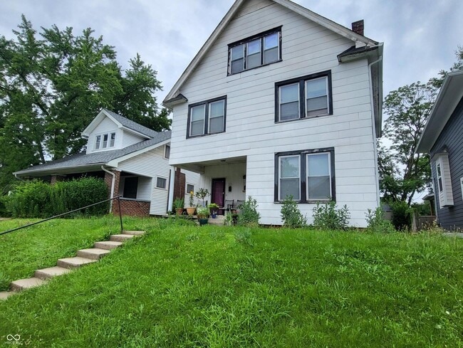 Photo - 3151 N New Jersey St
