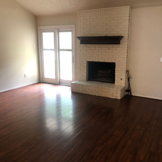 Photo - 3/2/2 Available May 2026