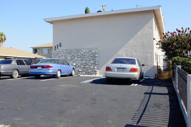 Photo - The Encore Apartments