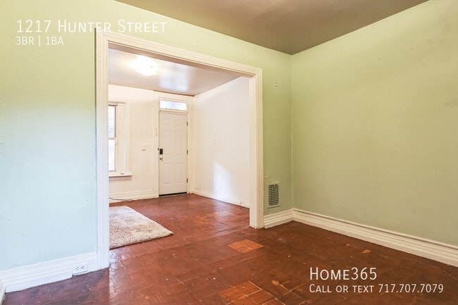 Photo - 1217 Hunter St