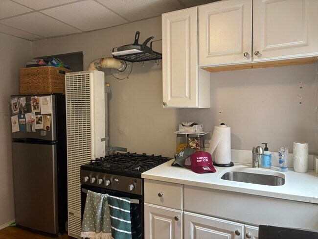 13 Wiget St Unit 6