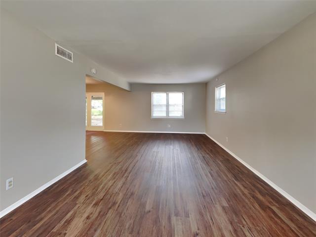 Photo - 647 Rutgers Dr