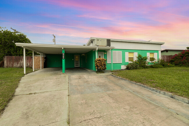 Photo - 2125 Smathers Cir S Casa