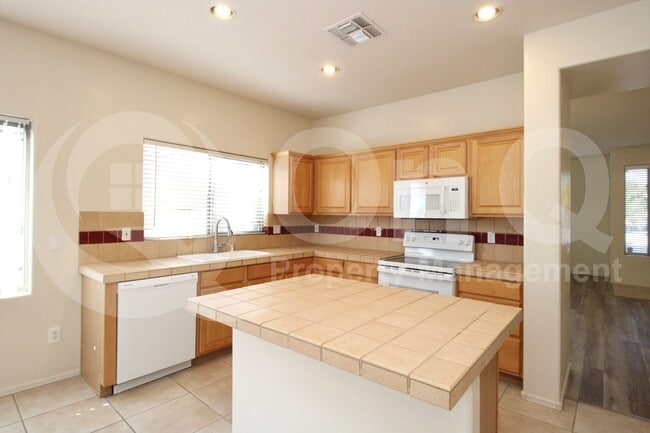 Photo - 3733 E Megan St