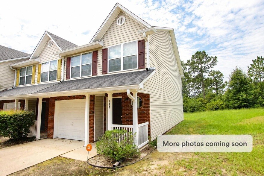 Photo - 197 Swaying Pine Ct