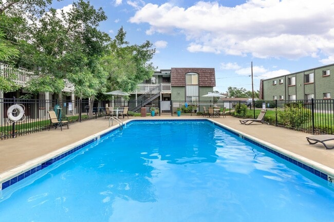 Photo - Green Mountain Apartments