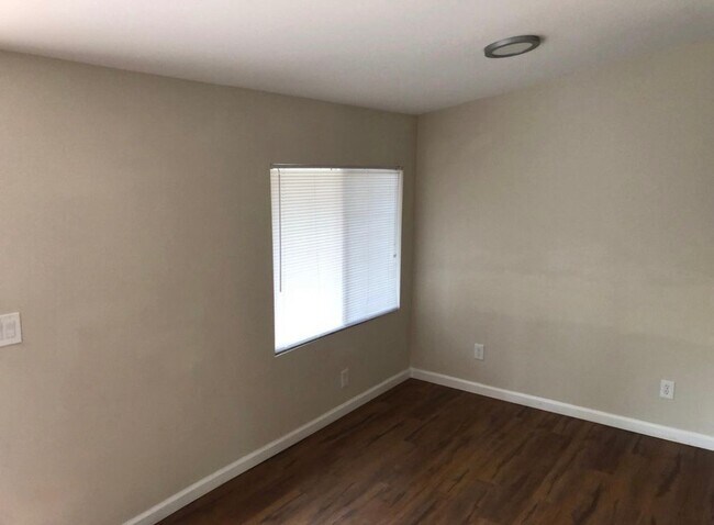 Photo - 5404 Rockwell Dr