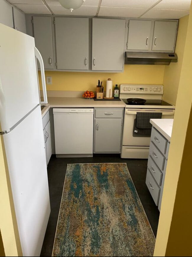 Photo - 1504 Virginia Ave Unit 206