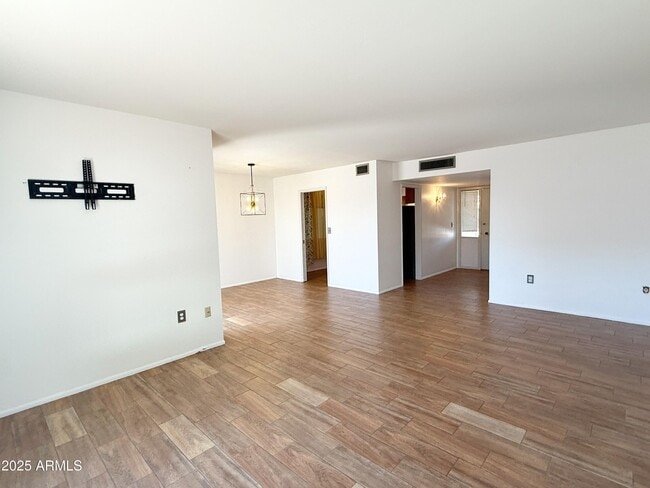Photo - 10223 W Andover Ave