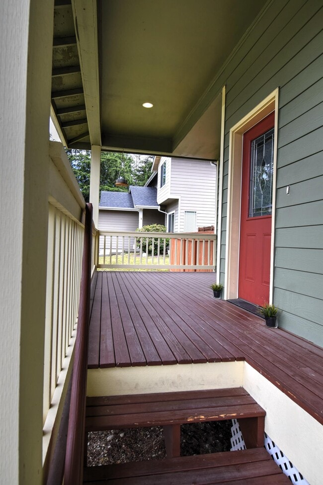 Photo - 6840 4th Ln SE