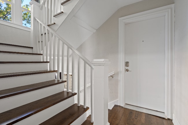 Photo - 1817-1819 W 41st St Unidad 1E