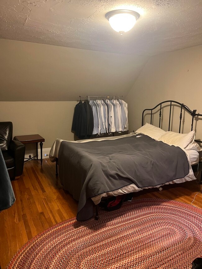 Photo - 16 Hinckley St Unit 3
